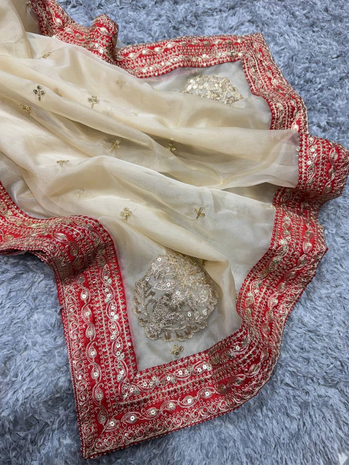 Bollywood-Inspired Soft Tissue Organza Saree with Gold Dori Work and Contrast Blouse-67889538826321