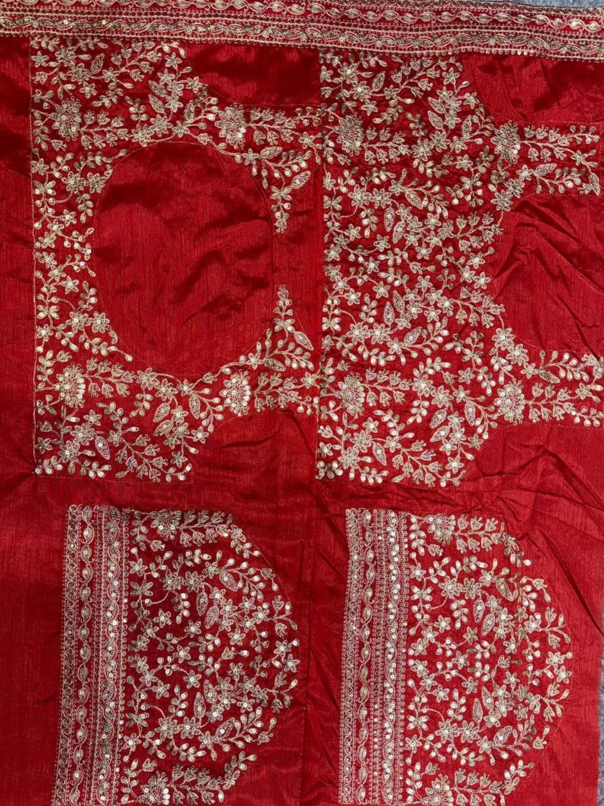 Bollywood-Inspired Soft Tissue Organza Saree with Gold Dori Work and Contrast Blouse-67889538891857