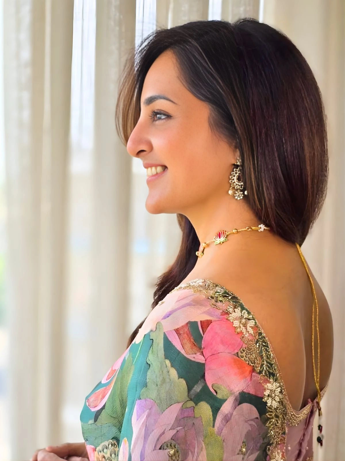 Manju Inspired Lightweight Floral Print Saree with Delicate Embroidery and Pink Blouse-70454661447761
