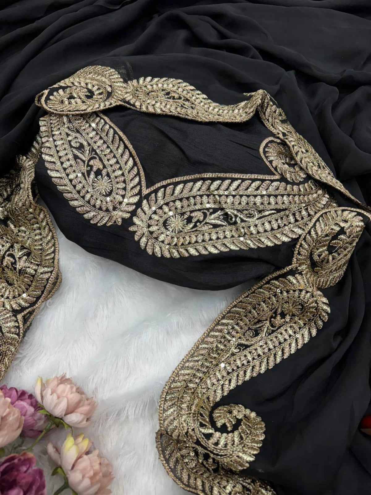 Bollywood Inspired Soft Rangoli Silk Black Saree with Beautiful Zari Embroidery