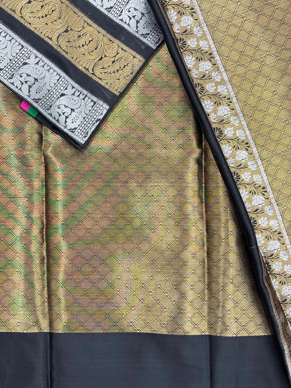 Nita Mam Inspired Silk Zari Kanjeevaram Black with Silver & Gold Saree-4  Celebrity Drapes