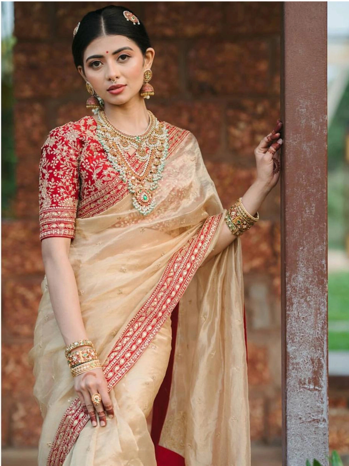 Bollywood-Inspired Soft Tissue Organza Saree with Gold Dori Work and Contrast Blouse-67889538728017