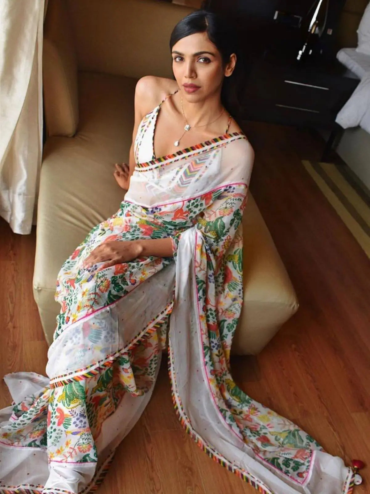 Shriya Inspired White Printed Georgette Rimjhim Saree-67189192163409
