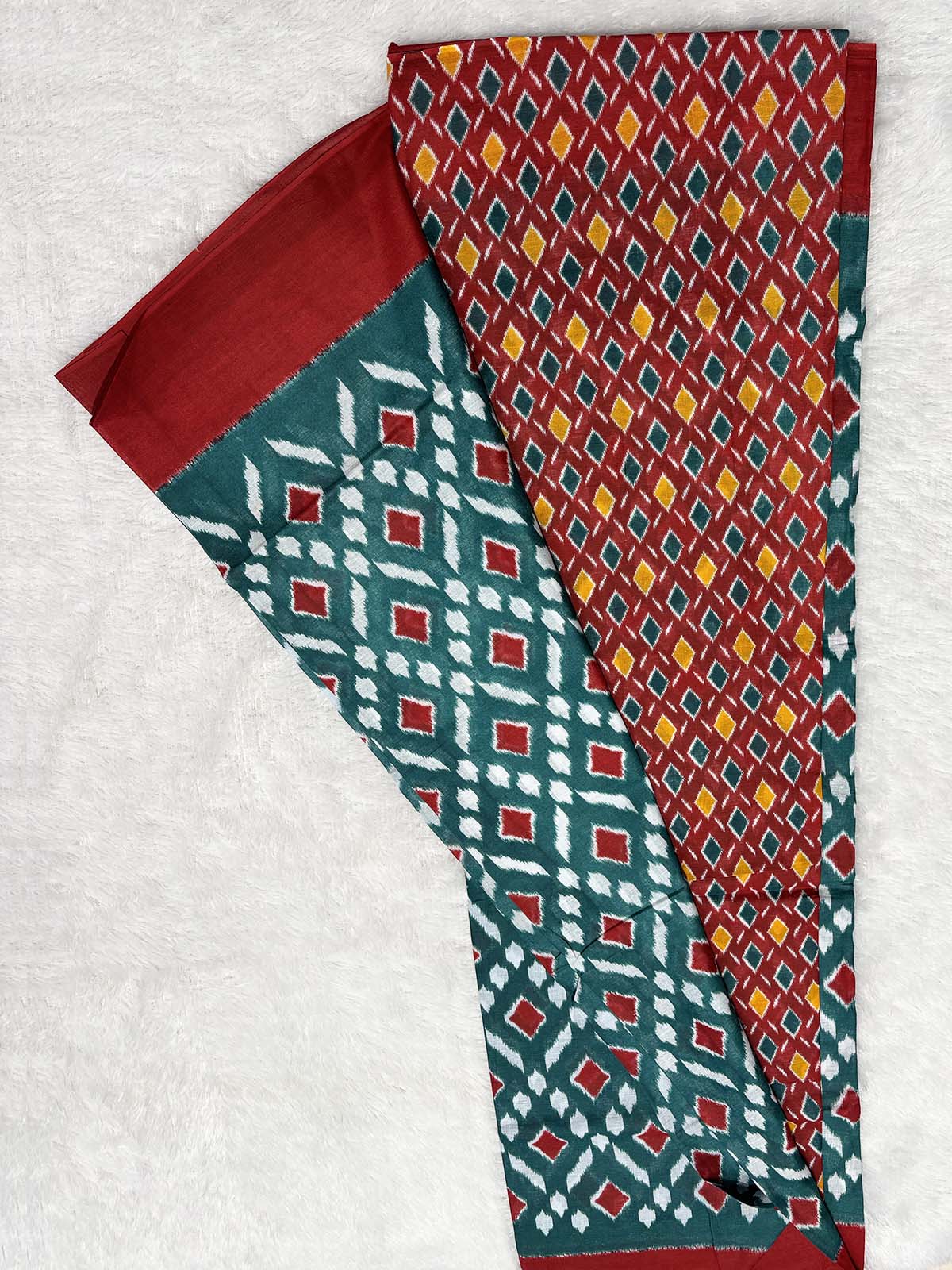Soft Cotton Ikat Pattern Saree – Red, Teal Green-1  Celebrity Drapes